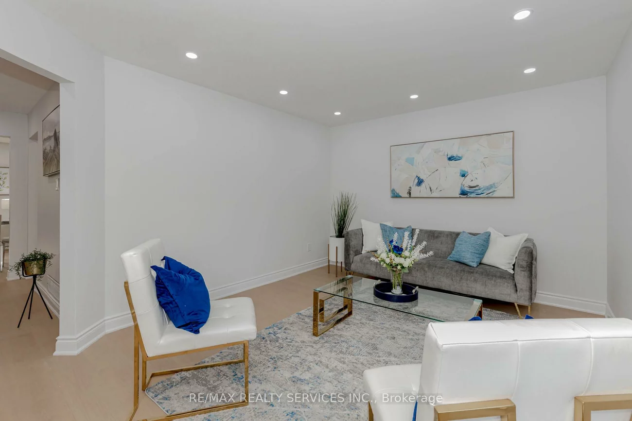 152, Blackfoot, Hurontario, Mississauga