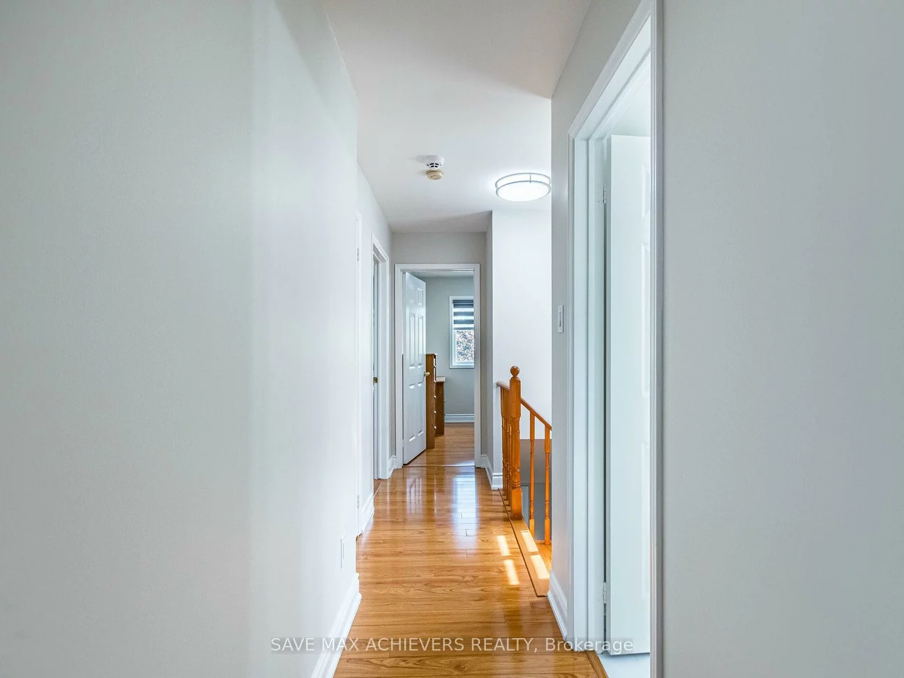 1041, Blizzard, East Credit, Mississauga