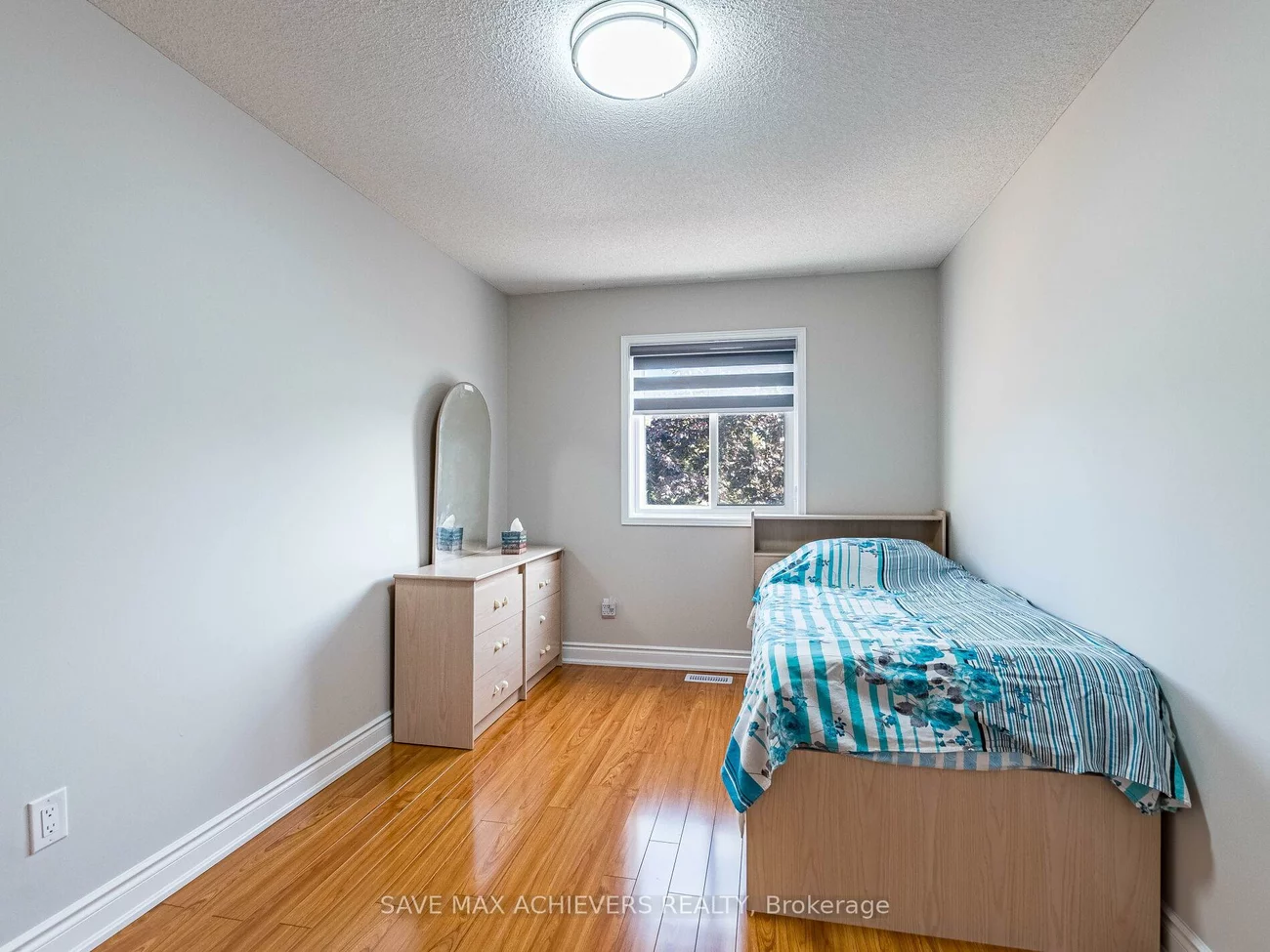1041, Blizzard, East Credit, Mississauga