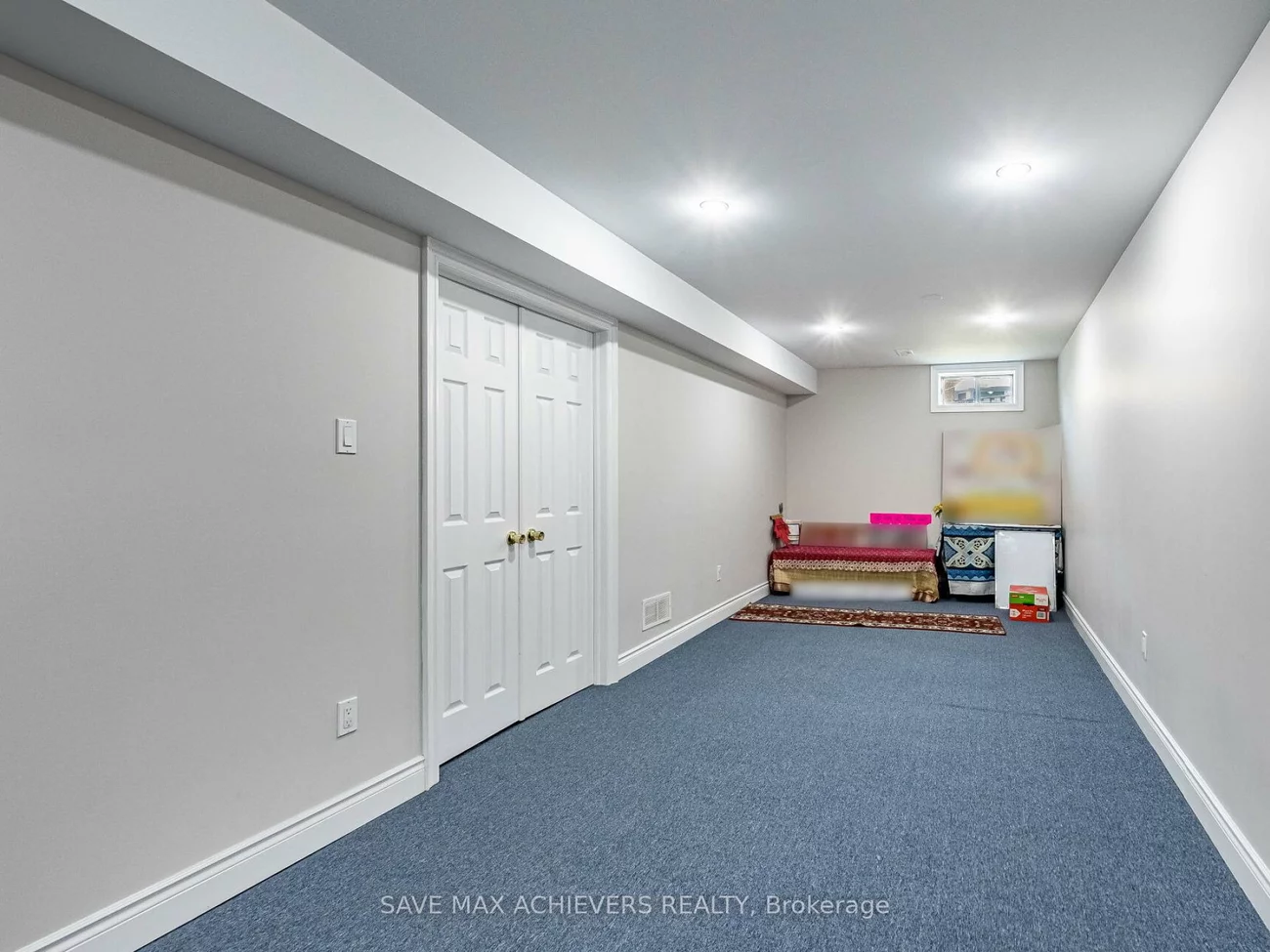 1041, Blizzard, East Credit, Mississauga