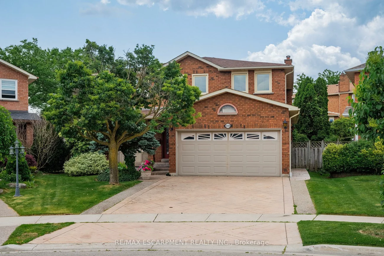 2054, Teeside, Central Erin Mills, Mississauga