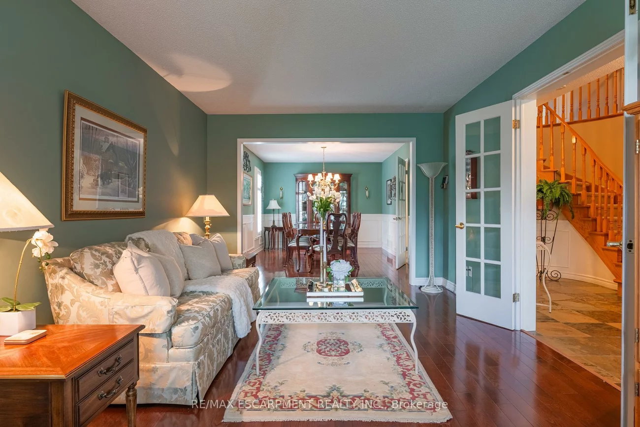 2054, Teeside, Central Erin Mills, Mississauga