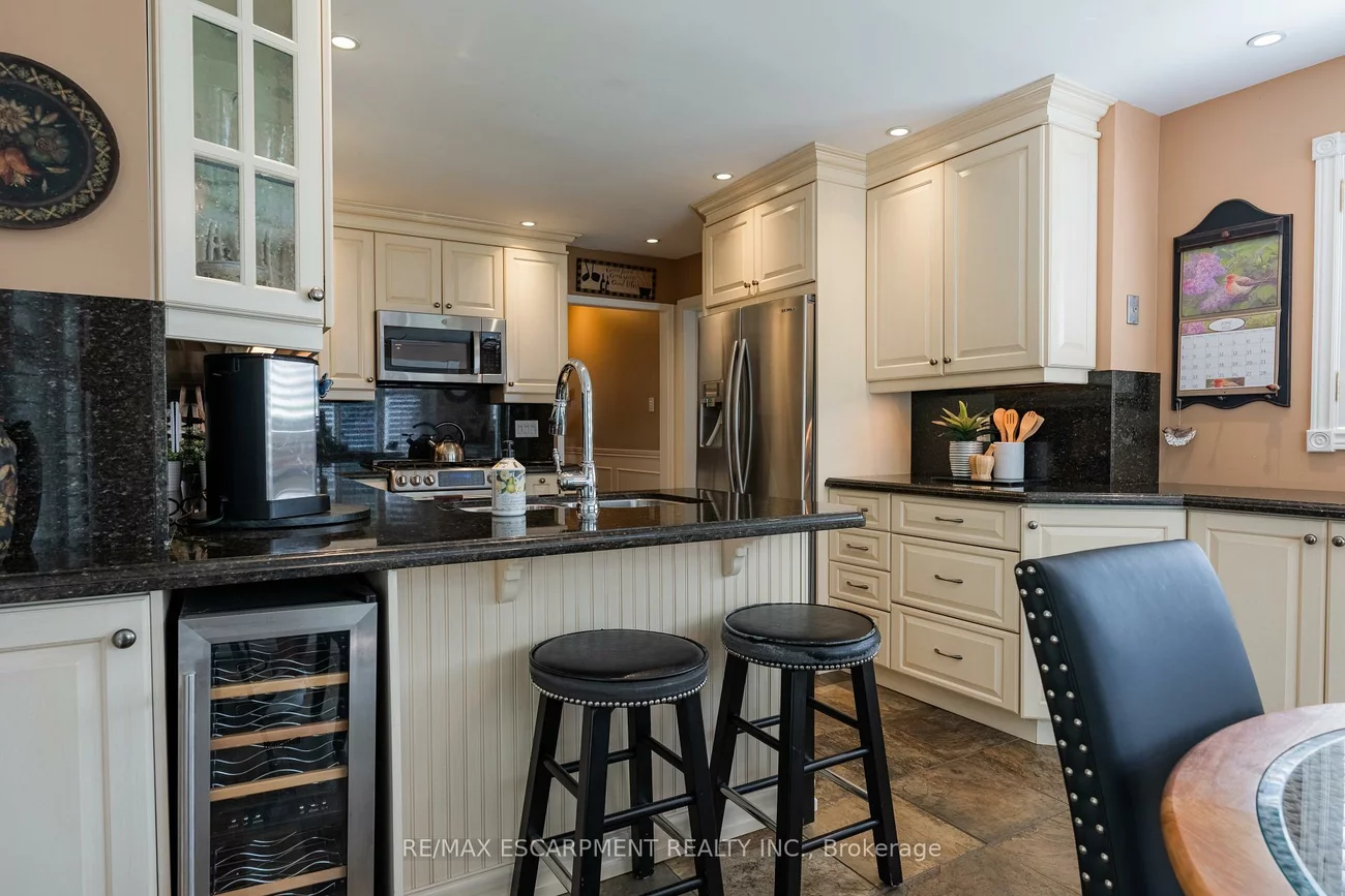 2054, Teeside, Central Erin Mills, Mississauga