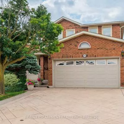 2054, Teeside, Central Erin Mills, Mississauga