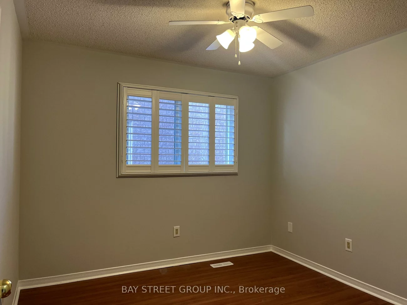2517, Dinning, Central Erin Mills, Mississauga