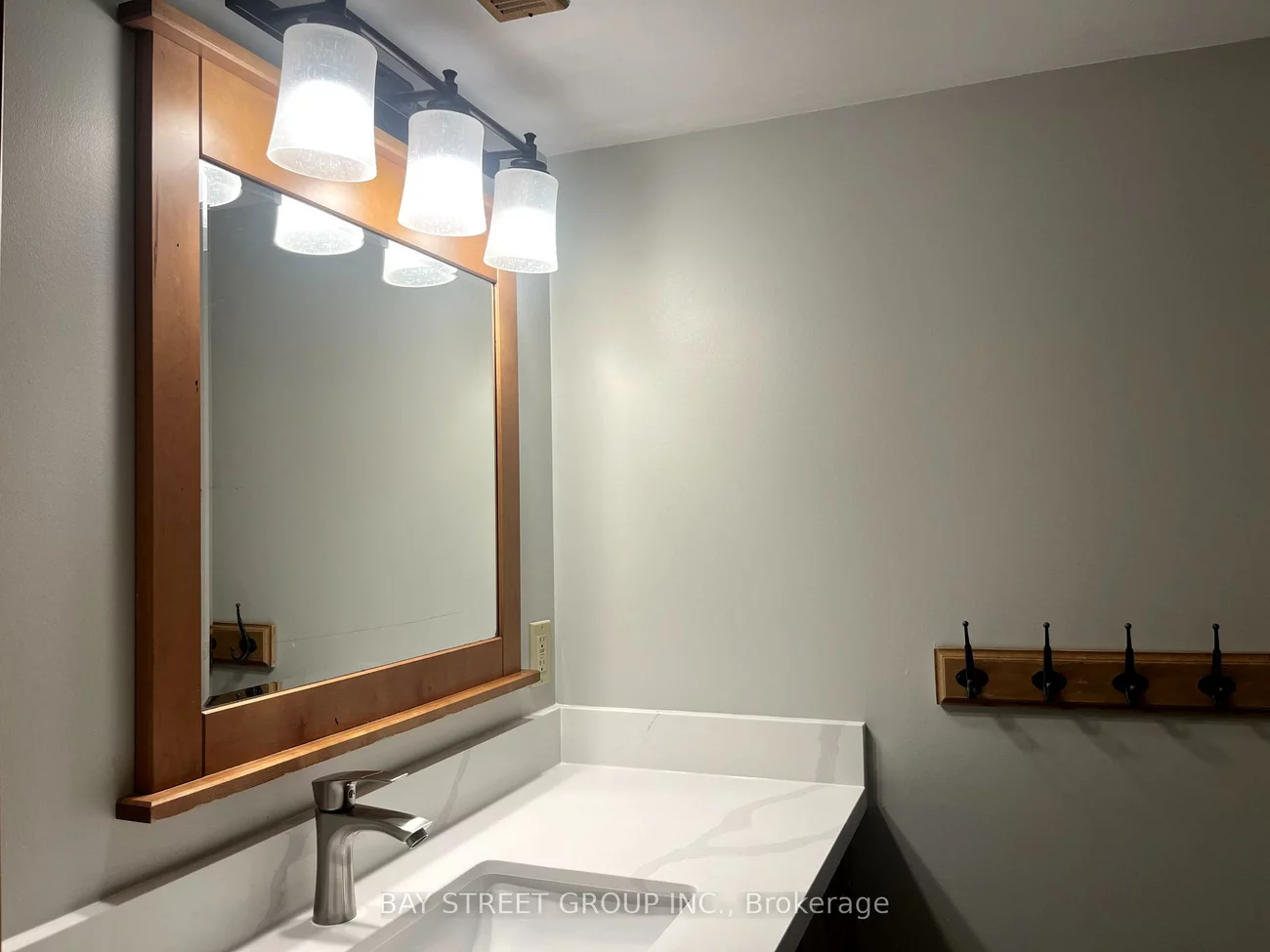 2517, Dinning, Central Erin Mills, Mississauga