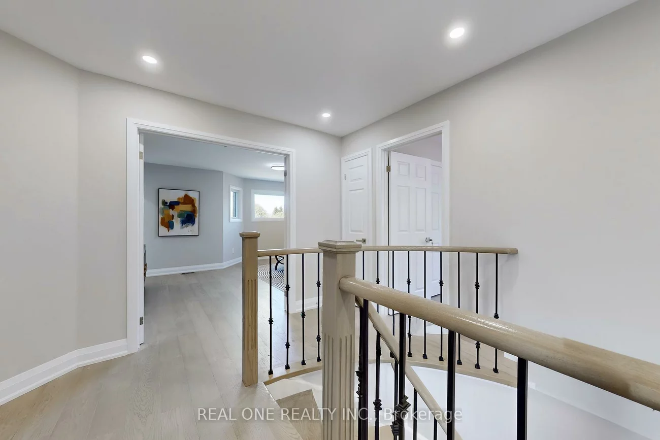 1417, Daniel Creek, East Credit, Mississauga