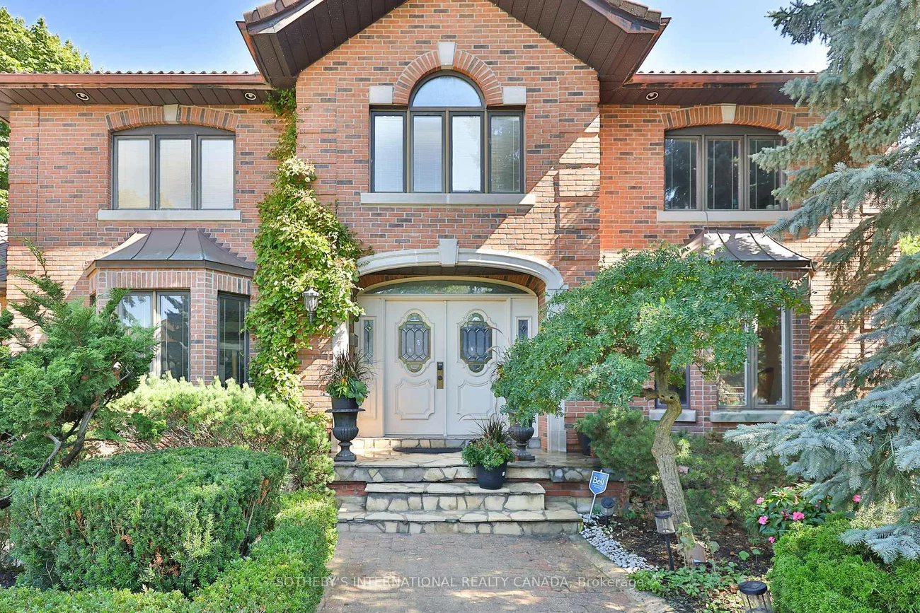 1070, Geran, Sheridan, Mississauga