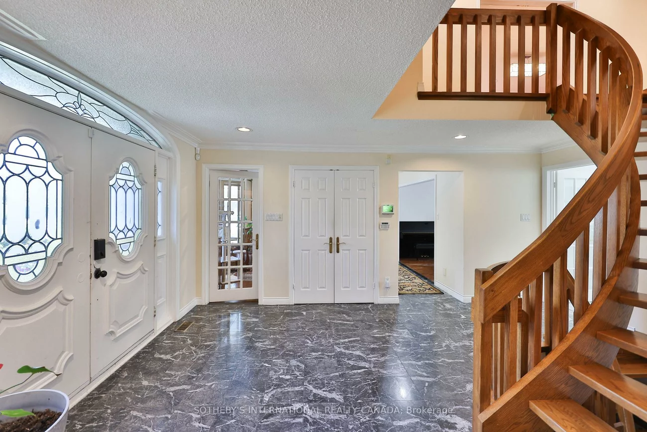 1070, Geran, Sheridan, Mississauga