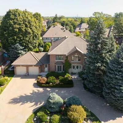 1070, Geran, Sheridan, Mississauga