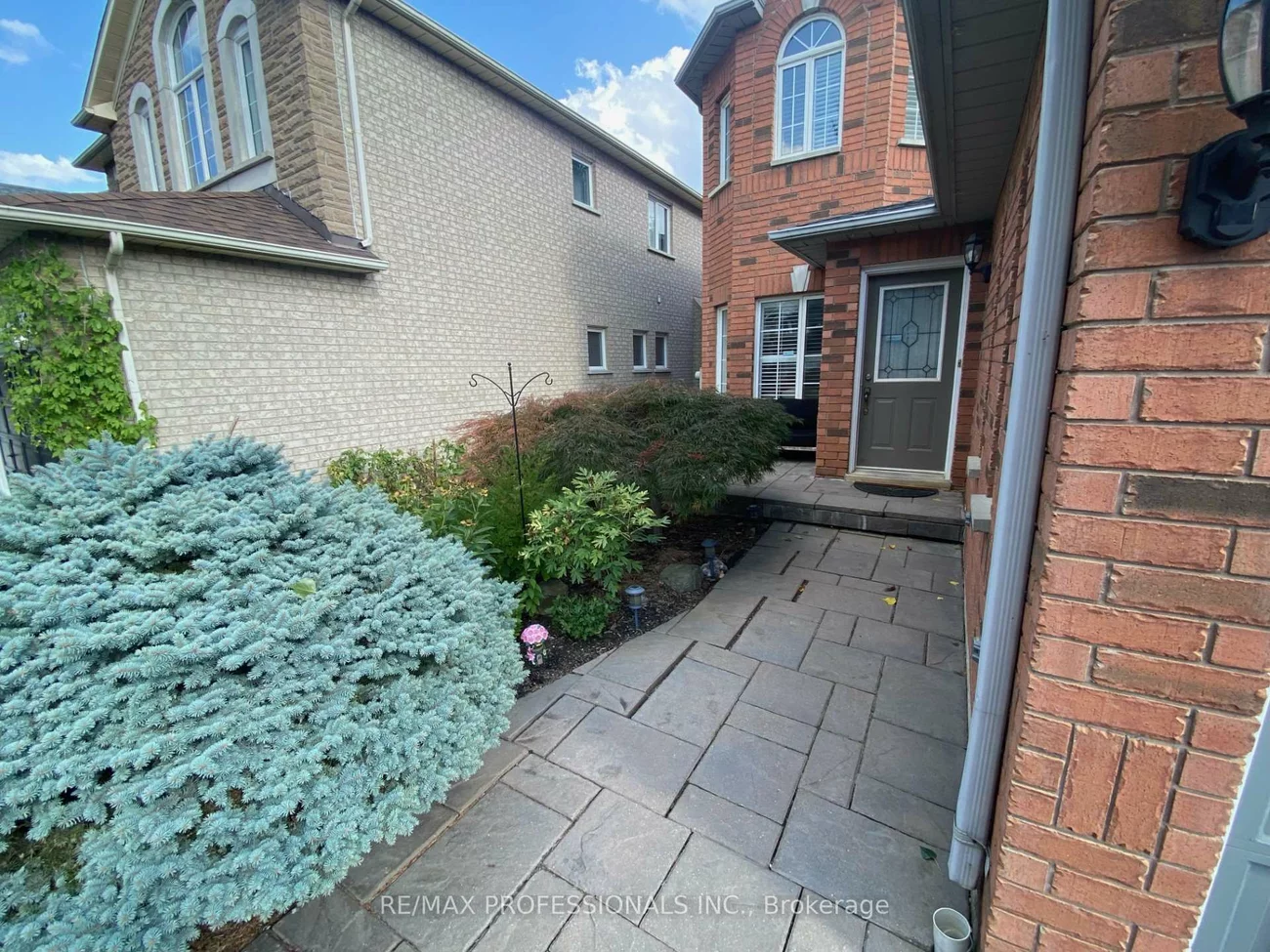 7153, Waldorf, Meadowvale Village, Mississauga
