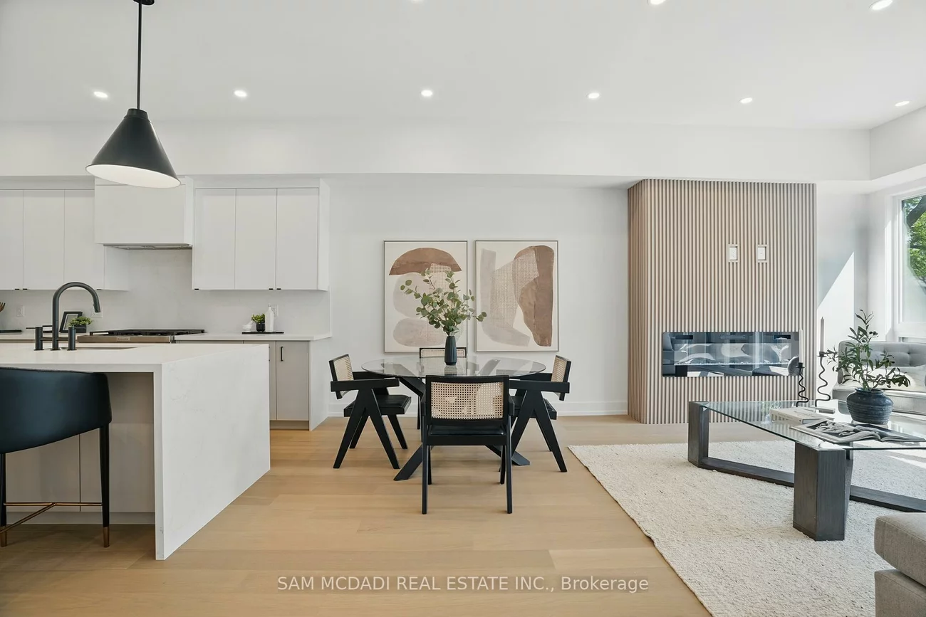 1039, Caven, Lakeview, Mississauga