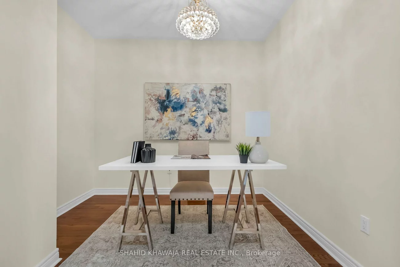 1546, Portsmouth, East Credit, Mississauga