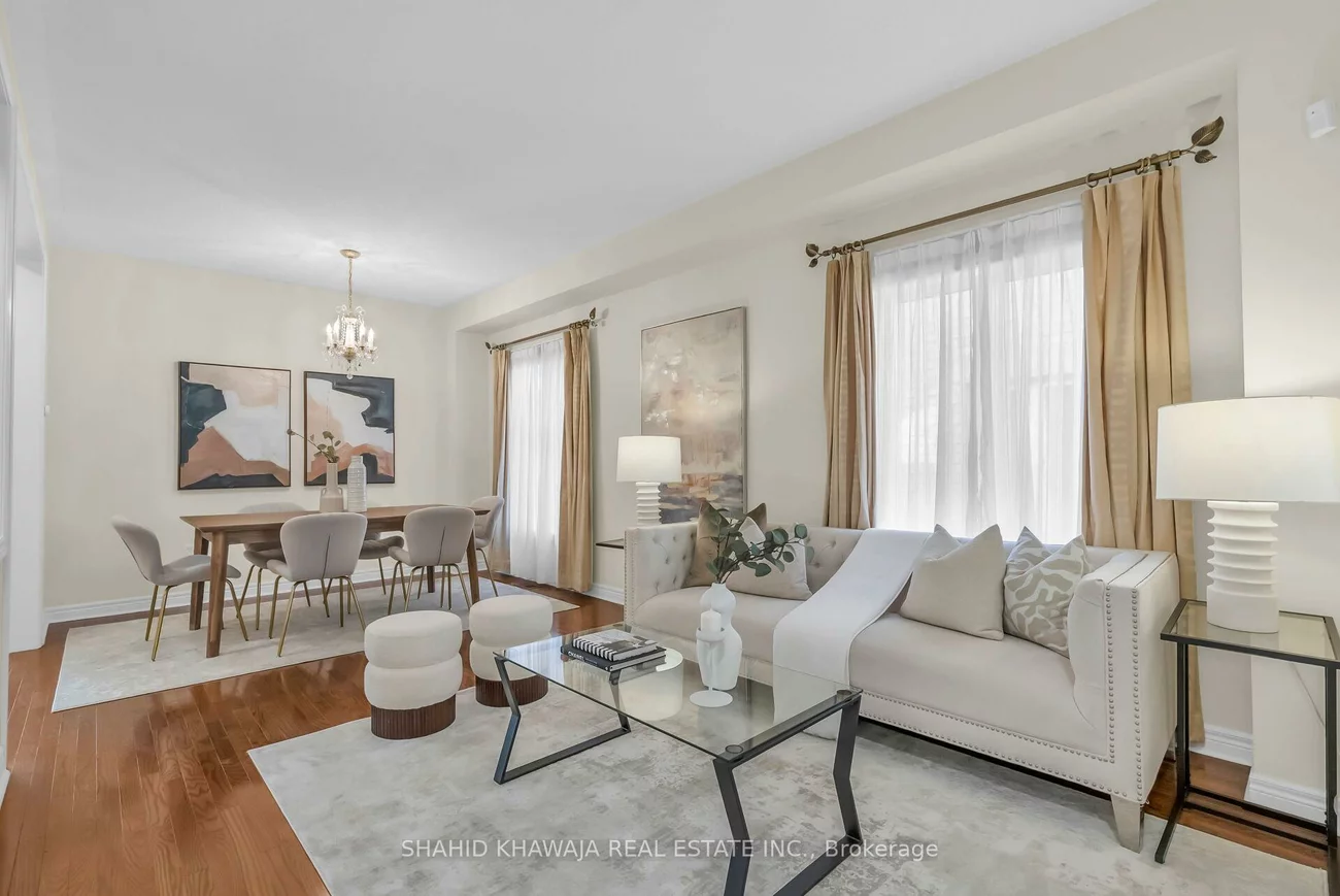 1546, Portsmouth, East Credit, Mississauga