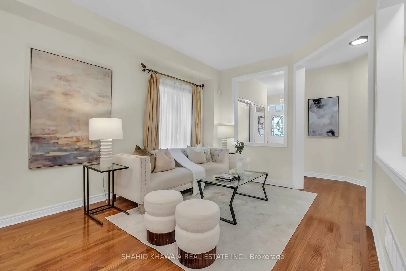 1546, Portsmouth, East Credit, Mississauga