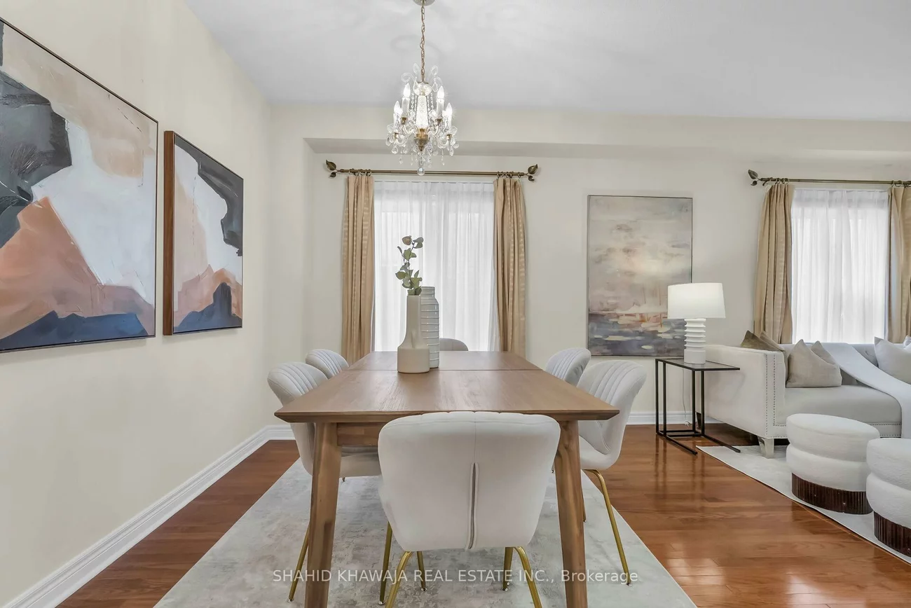 1546, Portsmouth, East Credit, Mississauga