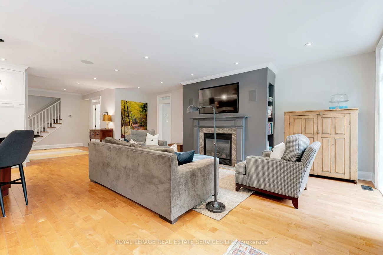 938, Meadow Wood, Clarkson, Mississauga