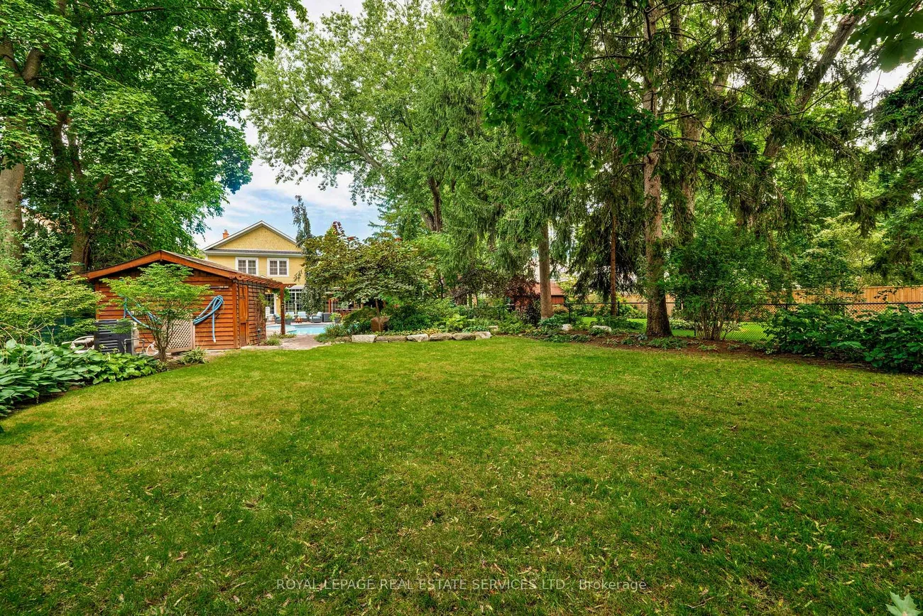 938, Meadow Wood, Clarkson, Mississauga