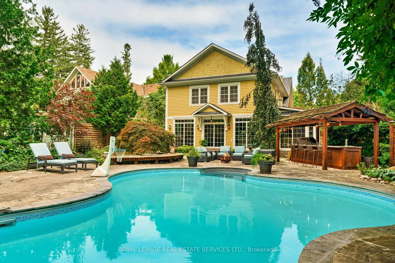 938, Meadow Wood, Clarkson, Mississauga