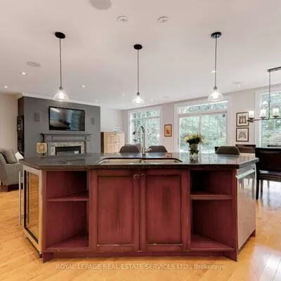 938, Meadow Wood, Clarkson, Mississauga