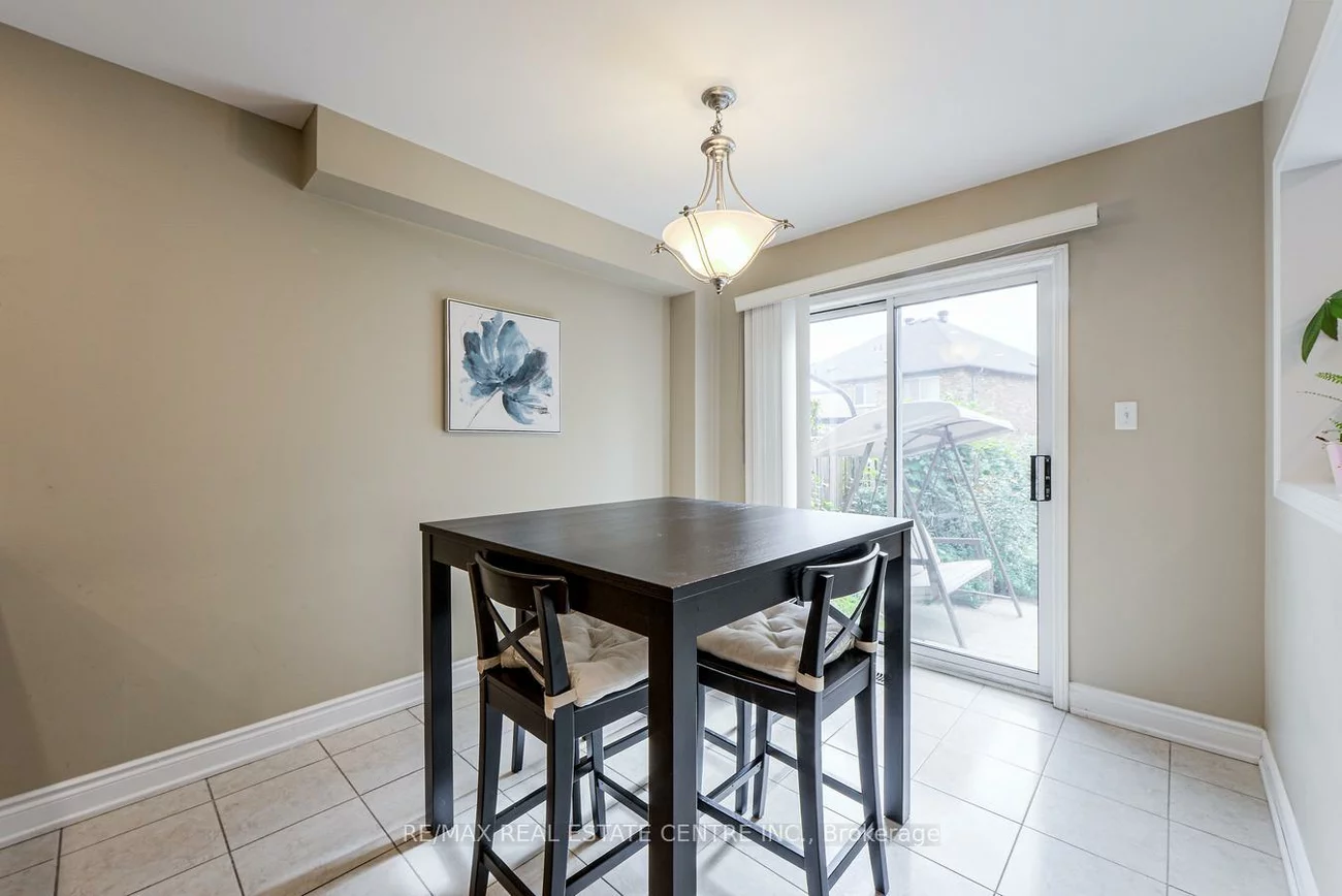 3950, Burdette, Churchill Meadows, Mississauga