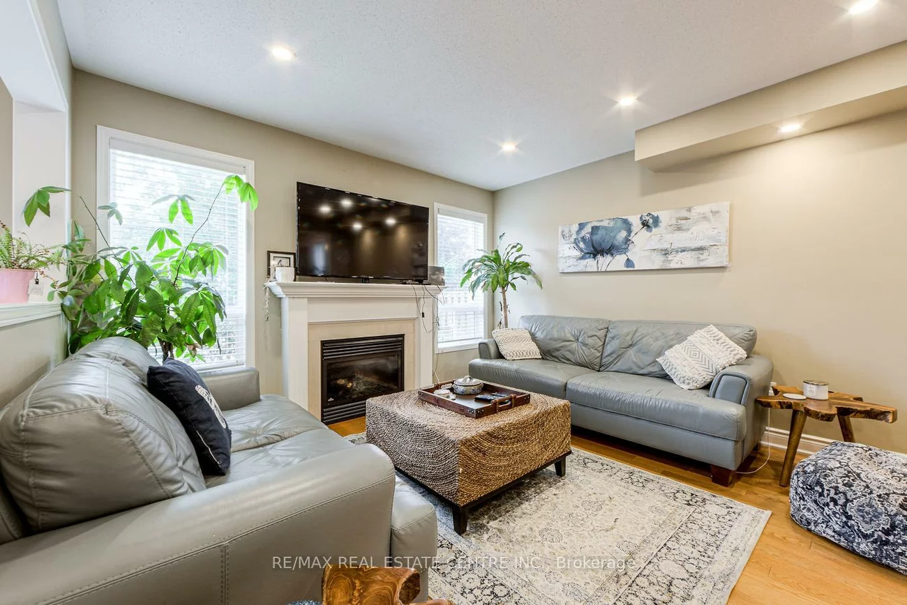 3950, Burdette, Churchill Meadows, Mississauga