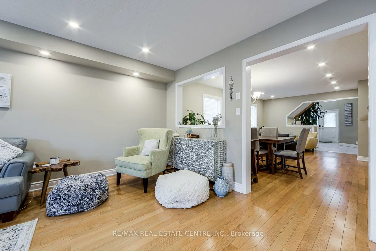 3950, Burdette, Churchill Meadows, Mississauga