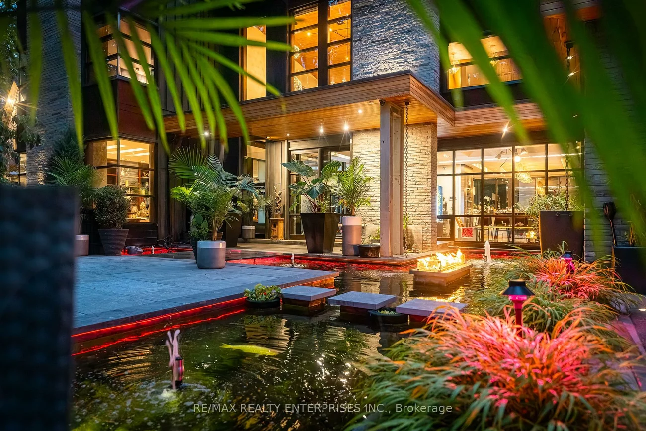 123, Kenollie, Mineola, Mississauga