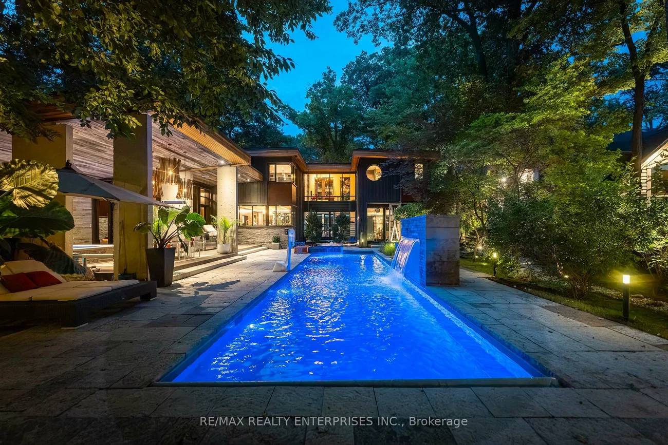 123, Kenollie, Mineola, Mississauga