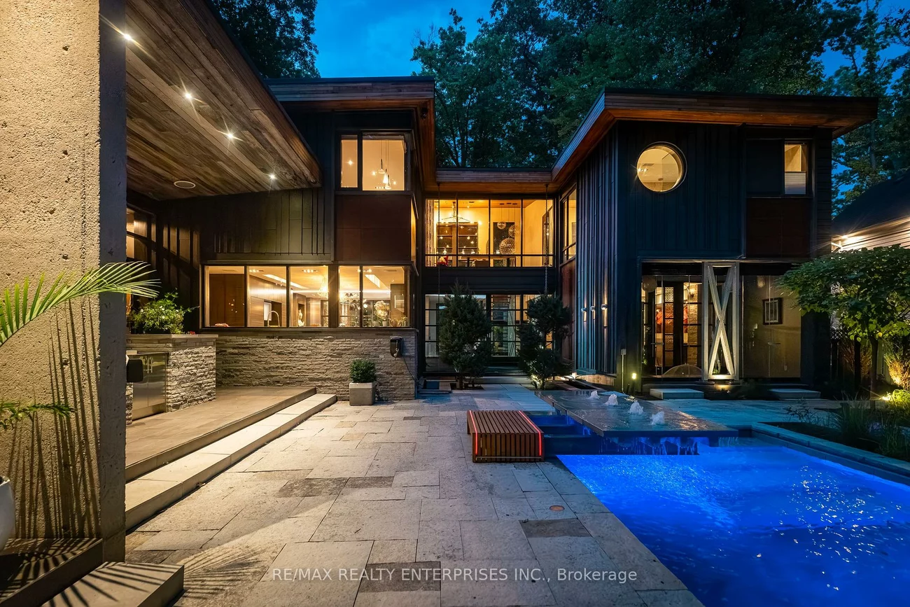 123, Kenollie, Mineola, Mississauga