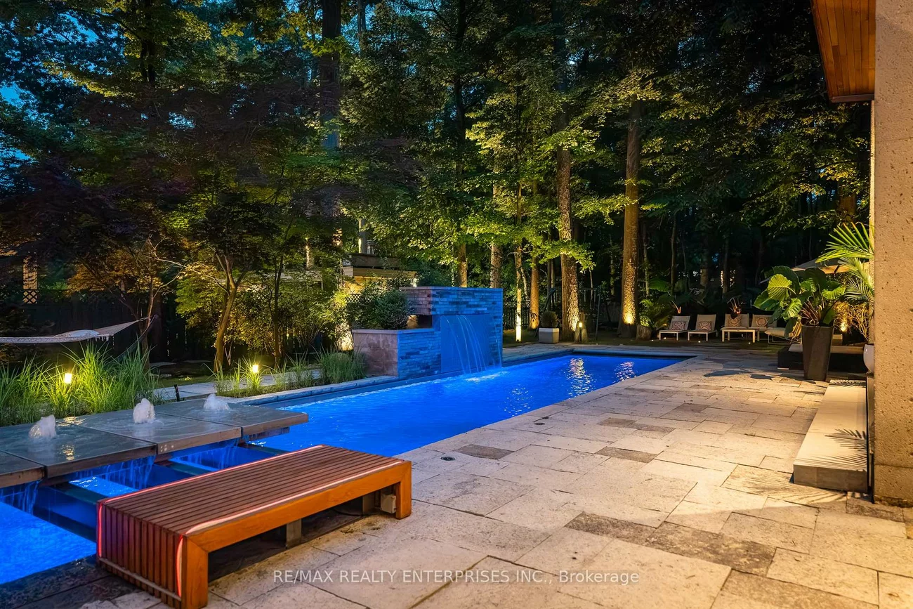 123, Kenollie, Mineola, Mississauga