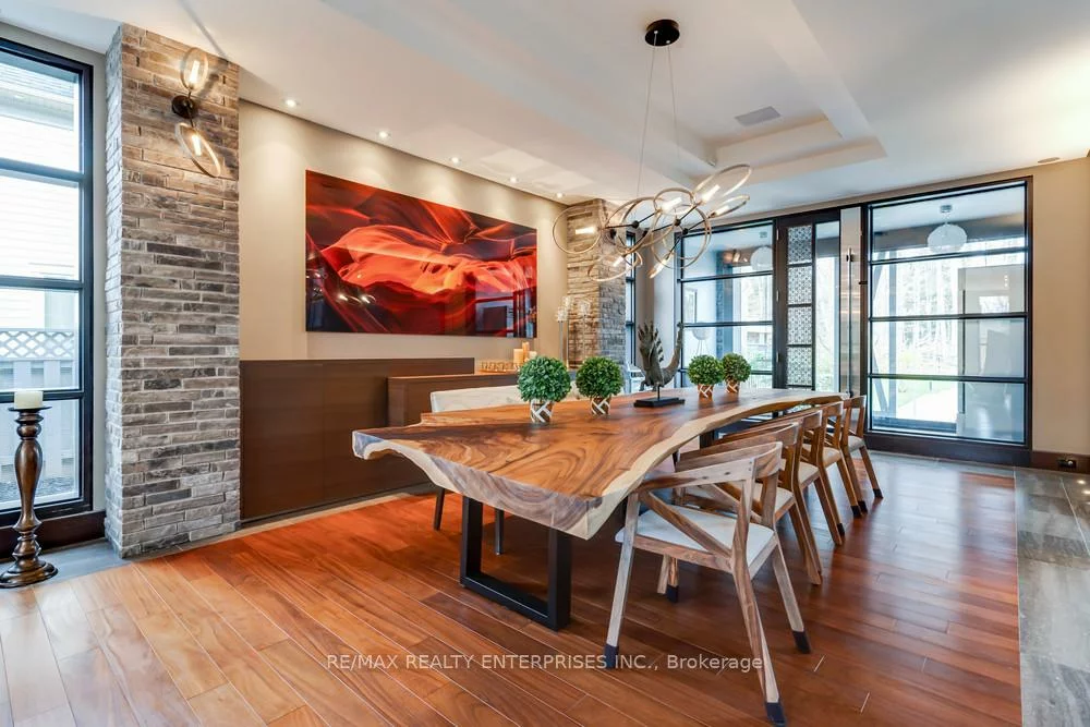 123, Kenollie, Mineola, Mississauga