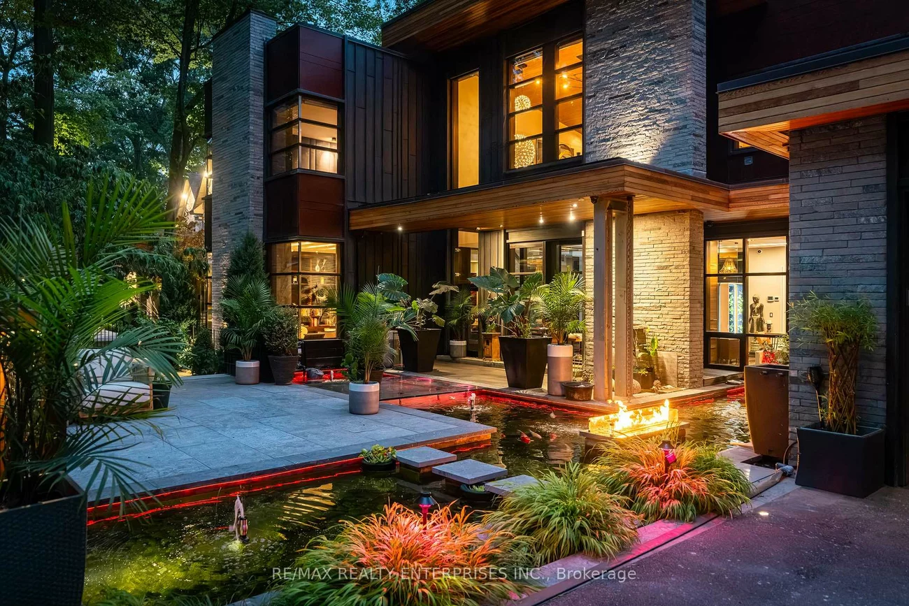 123, Kenollie, Mineola, Mississauga