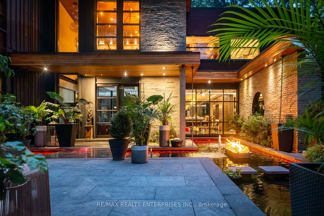 123, Kenollie, Mineola, Mississauga