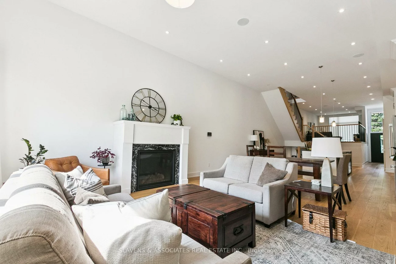 1040, Enola, Lakeview, Mississauga