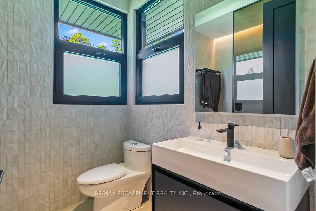 1308, Greenoaks, Lorne Park, Mississauga