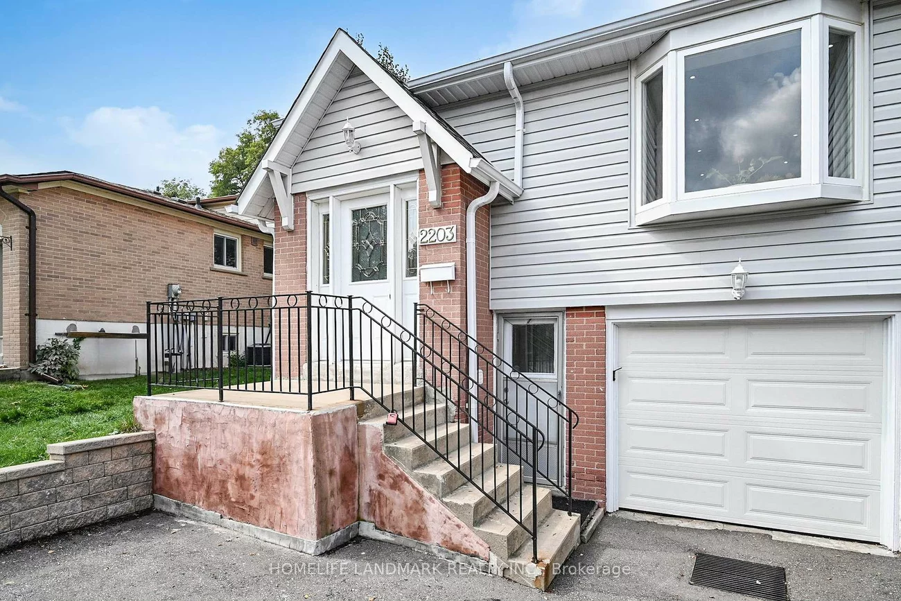 2203, Council Ring, Erin Mills, Mississauga