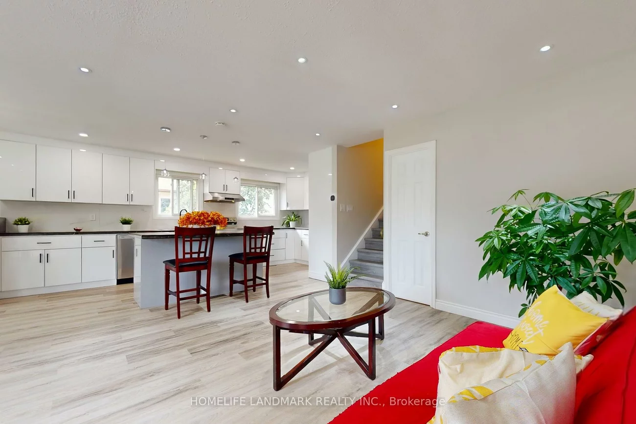 2203, Council Ring, Erin Mills, Mississauga