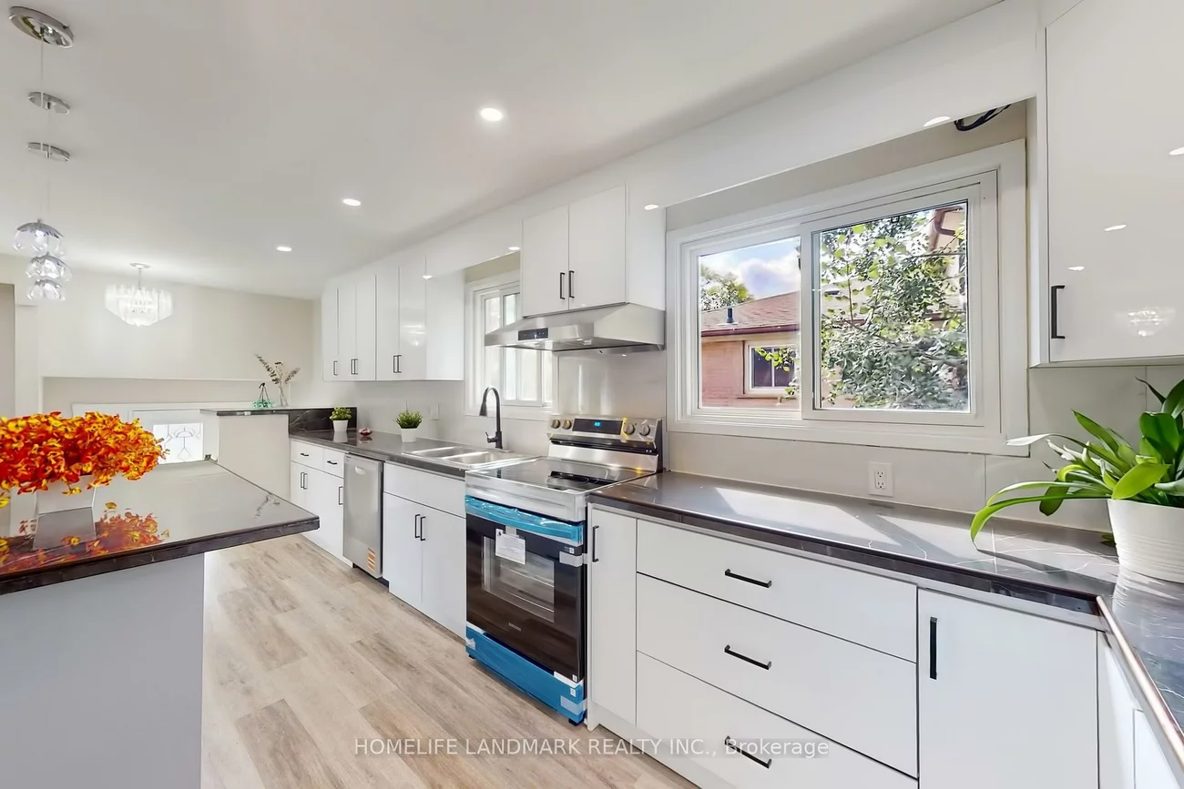 2203, Council Ring, Erin Mills, Mississauga