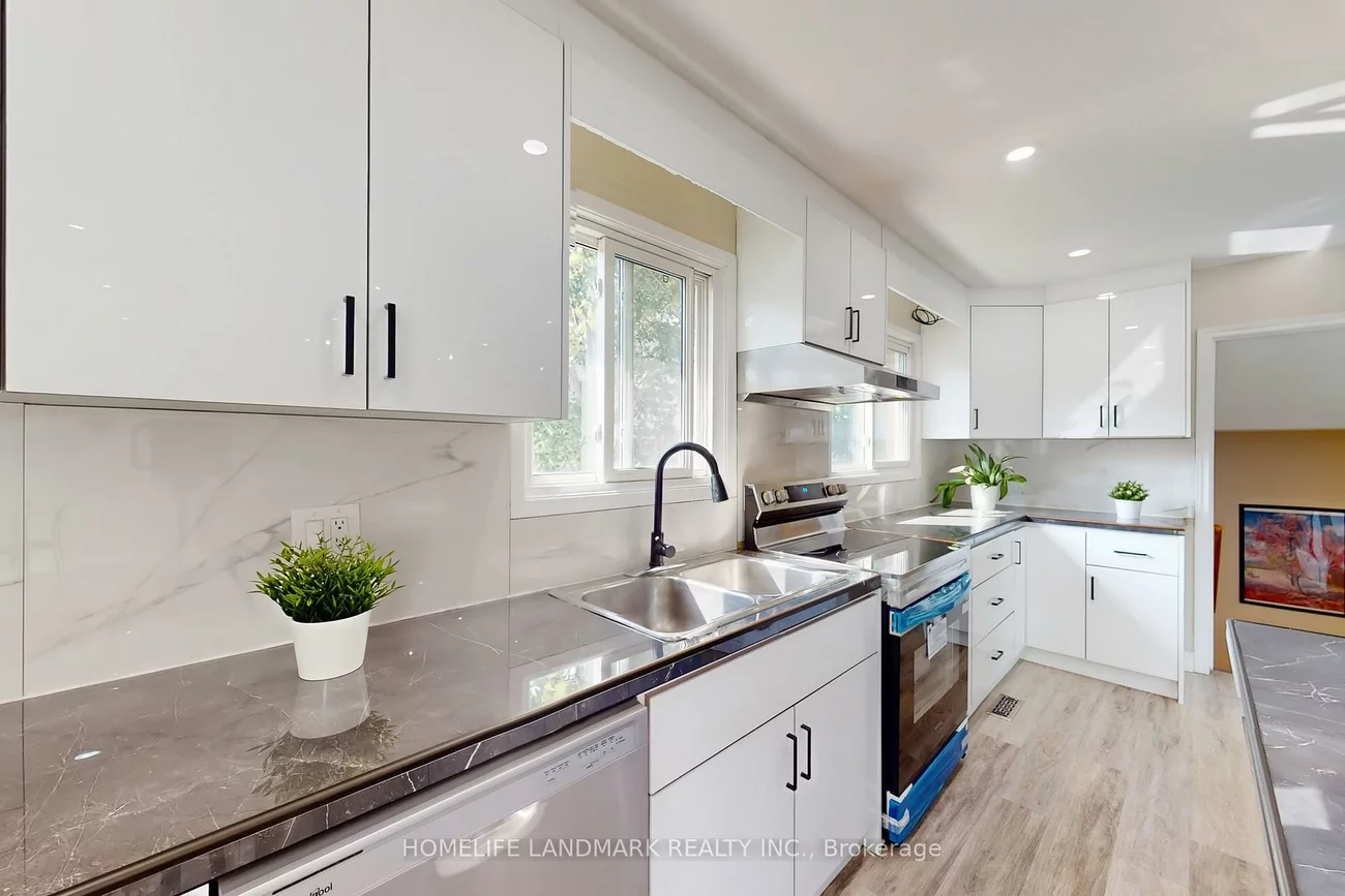 2203, Council Ring, Erin Mills, Mississauga