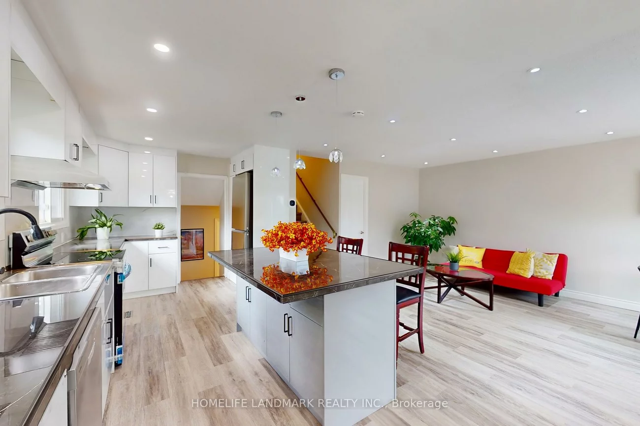 2203, Council Ring, Erin Mills, Mississauga