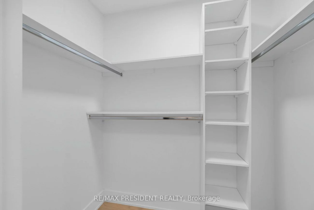 4430, Hearthside, Hurontario, Mississauga