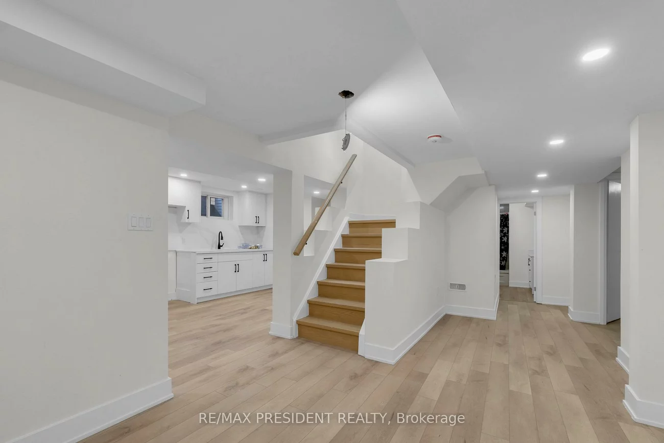 4430, Hearthside, Hurontario, Mississauga