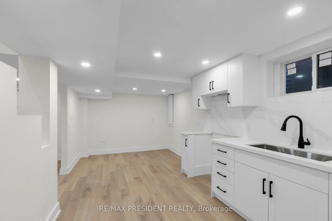 4430, Hearthside, Hurontario, Mississauga