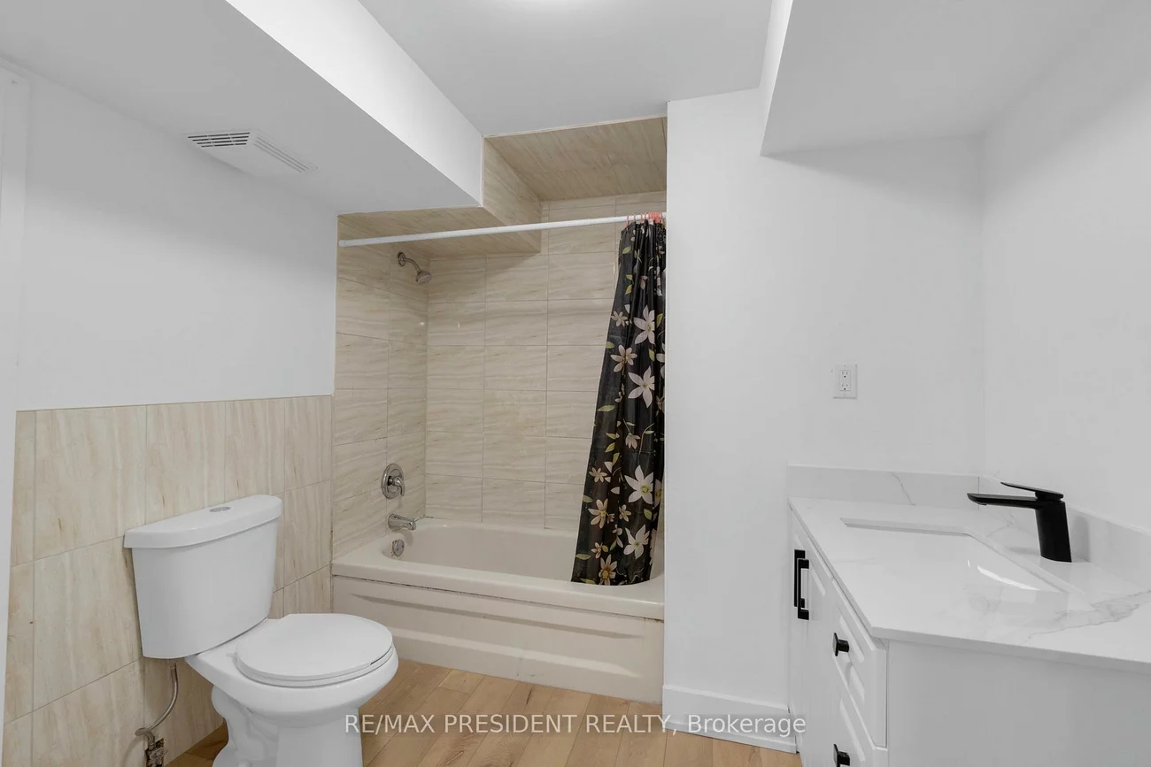 4430, Hearthside, Hurontario, Mississauga