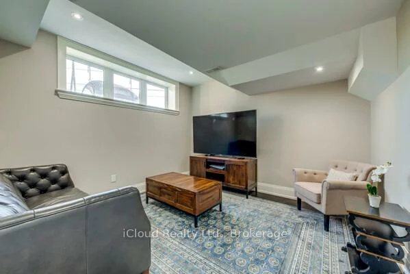 962, Fredonia, Erindale, Mississauga