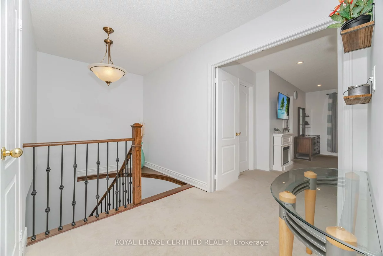 5537, Wilderness, Hurontario, Mississauga