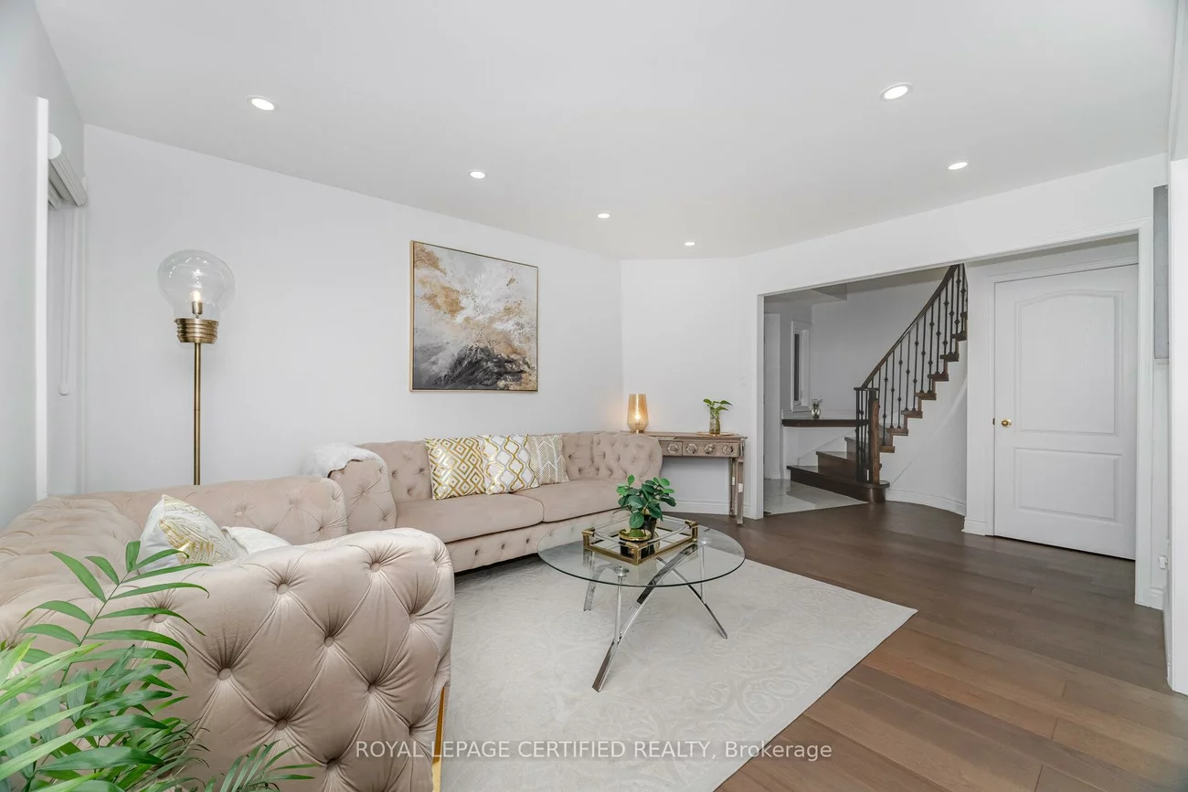 5537, Wilderness, Hurontario, Mississauga