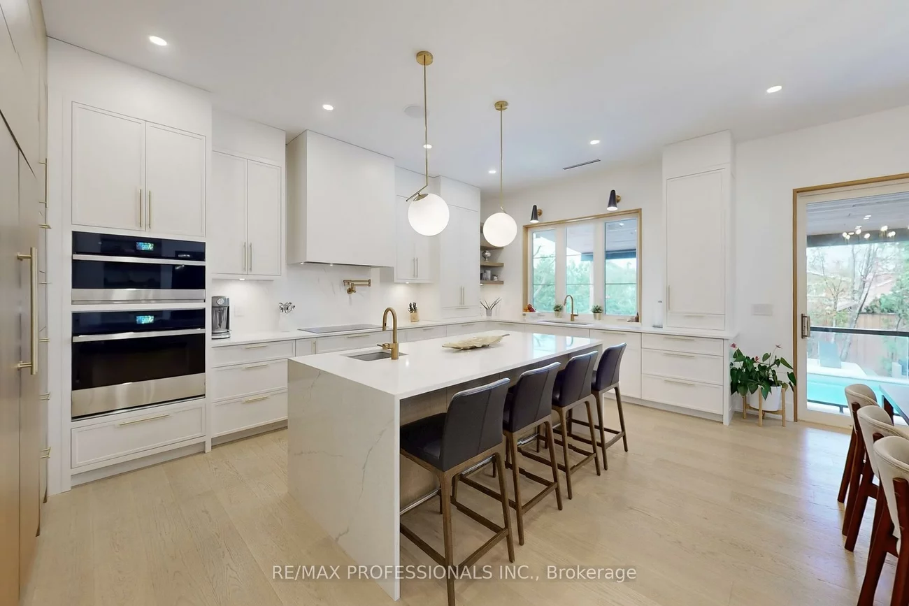 2615, Whaley, Cooksville, Mississauga