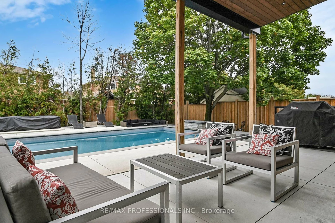 2615, Whaley, Cooksville, Mississauga